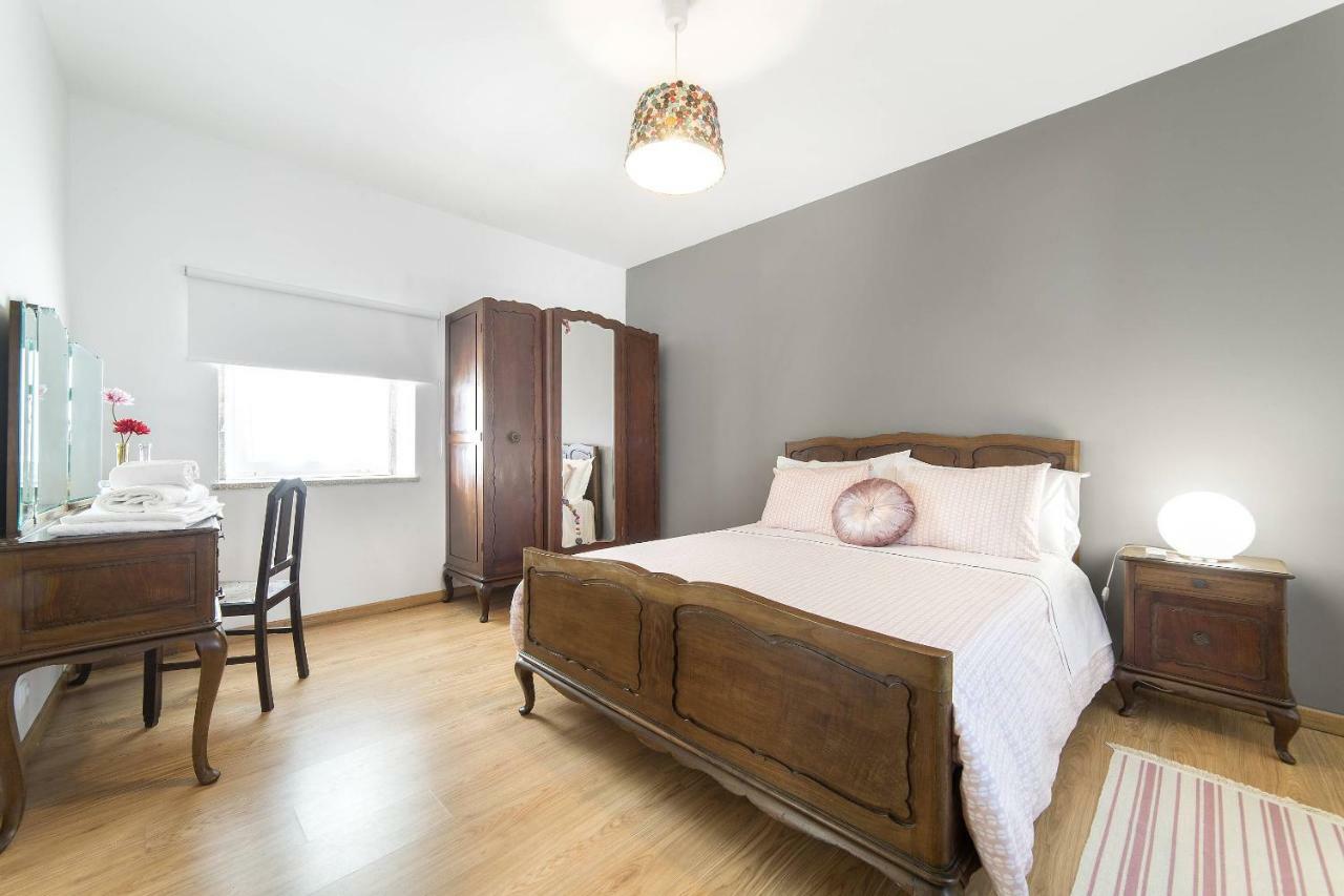 オリヴェイラ・デ・アゼメーイス Casa Do Porto Carreiroヴィラ エクステリア 写真